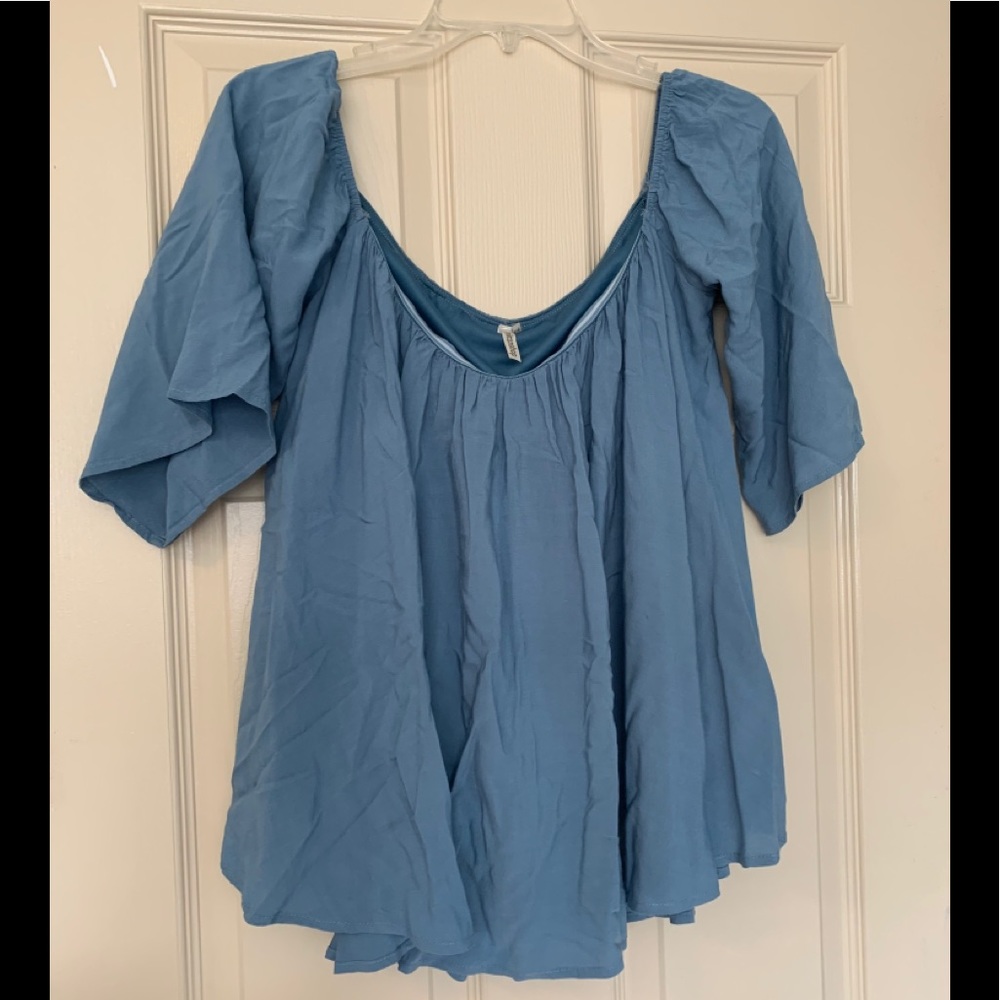 Women’s blouse